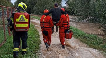 Hasiči ve Zlínském kraji mají za neděli na svém kontě téměř tisíc výjezdů