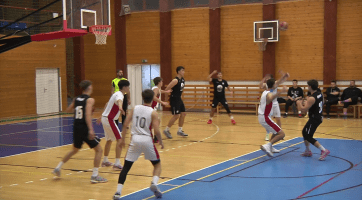 Basketbalisté Vsetína prohráli doma s Přerovem 70:96