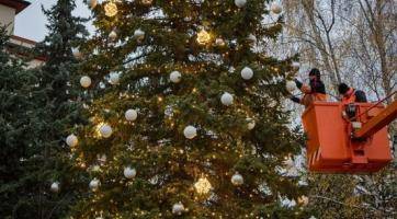 Vánoce v Luhačovicích? Více světel, nové ozdoby i Hvězdný fotopoint