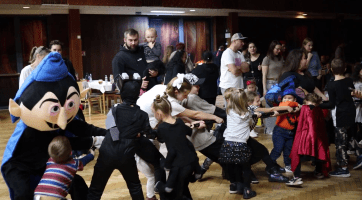 Děti mohly v domě kultury zažít Strašidelný Halloween