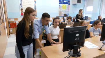 Základní škola Na Výsluní hostí italské žákyně a žáky v projektu Erasmus+