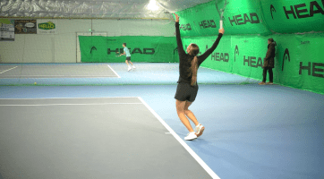 Tenisový kemp ve Starém Městě nabídl domácím srovnání s mezinárodní konkurencí