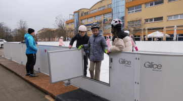 Na náměstí 1. máje se bude až do konce kalendářního roku bruslit