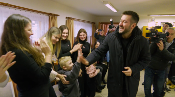 Marek Ztracený splnil slib a přijel zazpívat do Dolního Němčí