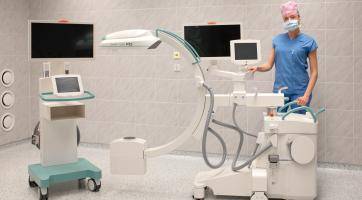 Chirurgové ve Valašském Meziříčí používají při operacích moderní C-rameno s RTG technologií