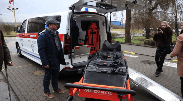 Hodonínská nemocnice má novou sanitku, přispělo na ni město i obce