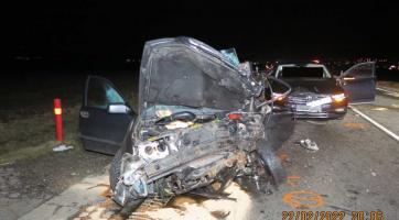 Těžká dopravní nehoda uzavřela hlavní silniční tah u Uherského Brodu
