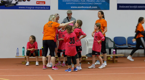 ITS Cup přilákal do Kunovic 34 dívčích házenkářských týmů