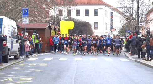 Adventní běh ovládli běžci z Brna