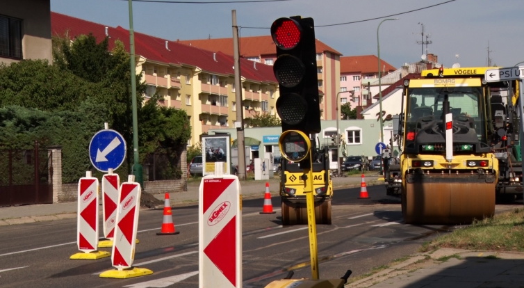 Ulice Brněnská se dočká nového povrchu