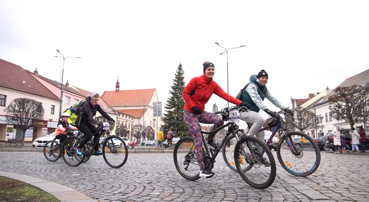 V Kyjově zakončili cyklisté rok vyjížďkou