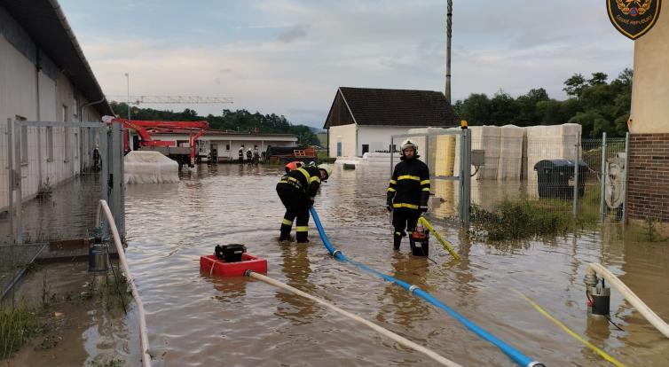 Zlínskem se prohnal silný déšť. Hasiči zasahovali u více než 60 událostí