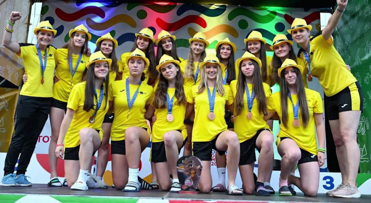 Házenkářky přivezly z Her XI. letní olympiády dětí a mládeže bronzové medaile