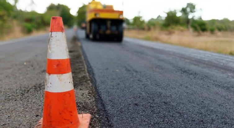 Blíží se oprava frekventované silnice I/50 v Bánově. Doprava bude řízena kyvadlově