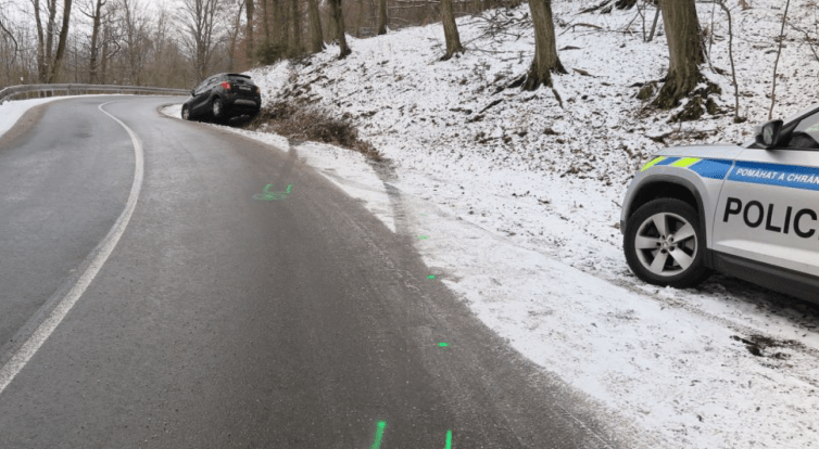 Tři opilí řidiči během 24 hodin. Rekordmanem byl senior, který boural u Bojkovic