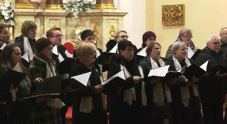 Pěvecký sbor Dvořák pozval veřejnost na vánoční koncert