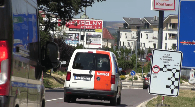 Silnice na Kozojídky je během prázdnin uzavřená