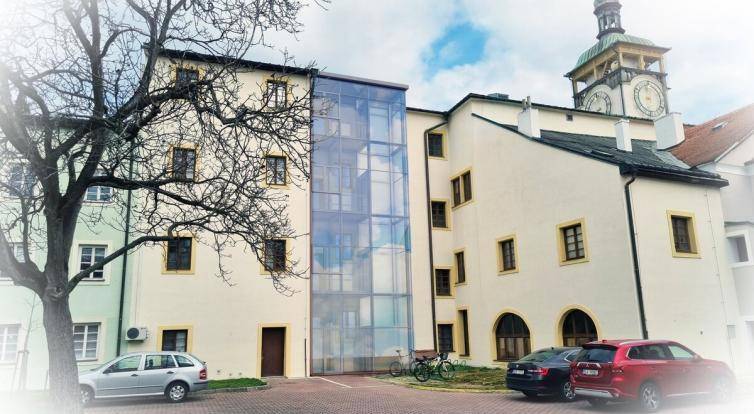 V historické budově kroměřížské radnice vznikne nový výtah