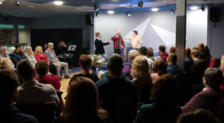 Soubor Teatrál uvedl premiéru hry Mrcha z Hodonína