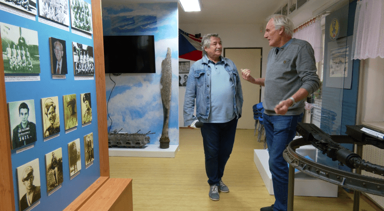 Uhrovec a Slavičín kráčejí díky projektu EU společně stopami válečné historie  