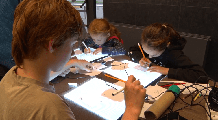 Malé oči naplnily hodonínské kino Svět