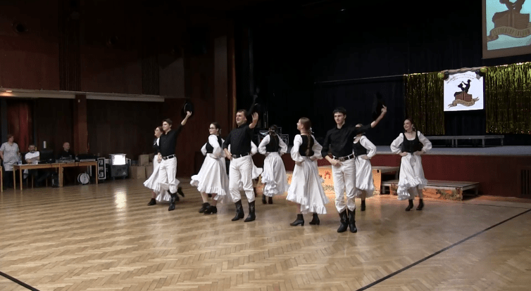 Black and White uzavřeli více než třicetiletou historii na domácím mistrovství