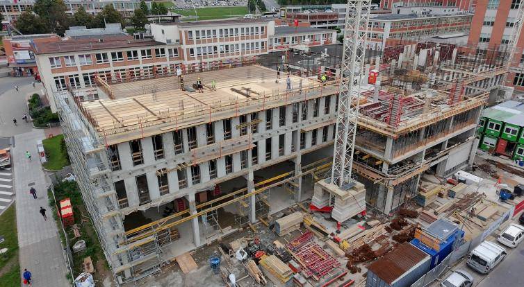 V duchu baťovské tradice. Nová budova zlínského kampusu bude z režného zdiva a betonu