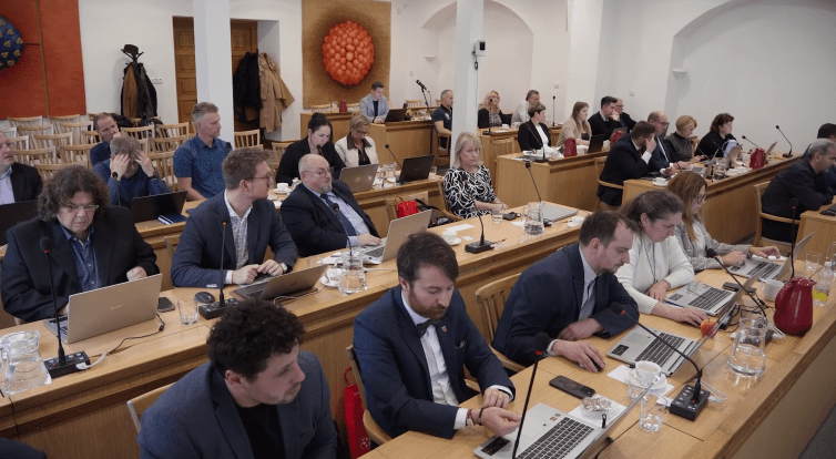 Zastupitelé Valašského Meziříčí schválili rozpočet na rok 2026
