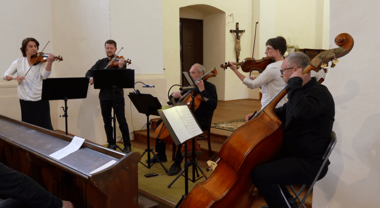 Na přelomu starého a nového roku se v Brodě bude dařit kultuře