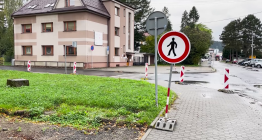 Bezpečnost chodců na ulici Dělnická zvýší nový chodník