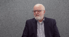 Odborník na životní prostředí Jiří Trezner: Se sesuvy si není radno zahrávat, kvůli jednomu v Mikulůvce začal zpívat hřbitov