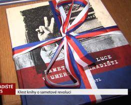 V Hradišti proběhl křest knihy o sametové revoluci