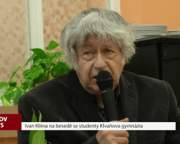 Ivan Klíma besedoval se studenty Klvaňova gymnázia