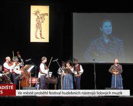 Ve městě proběhl festival hudebních nástrojů lidových muzik