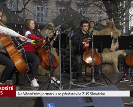 Na Vánočním jarmarku se představila ZUŠ Slovácko
