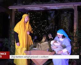 Živý betlém zahájil průvod i s oslíkem