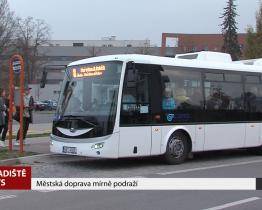 Městská doprava mírně podraží