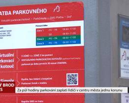 Za půl hodiny parkování zaplatí řidiči v centru města jednu korunu