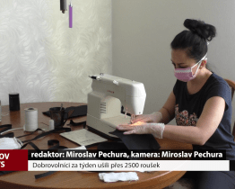 Dobrovolníci za týden ušili přes 2500 roušek