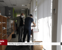 Roušky se vydávají v informačním centru zdarma