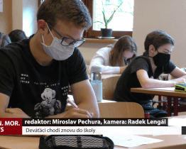Deváťáci chodí znovu do školy