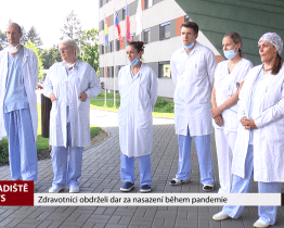 Zdravotníci obdrželi dar za nasazení během pandemie