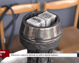 Milovníci vodních dýmek se sešli v domě kultury