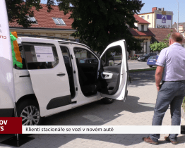 Klienti stacionáře se vozí v novém autě