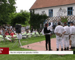 Na Art mlýně se zpívalo i křtilo