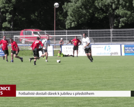 Fotbalisté dostali dárek k jubileu s předstihem