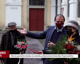 Nová pamětní deska na zámku připomíná historika Paprockého