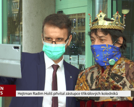 Hejtman Radim Holiš přivítal zástupce tříkrálových koledníků