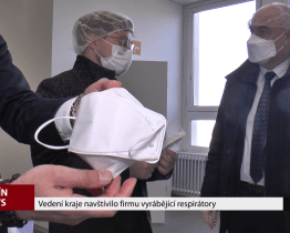 Vedení kraje navštívilo firmu vyrábějící respirátory