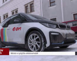 Město si půjčilo elektromobil